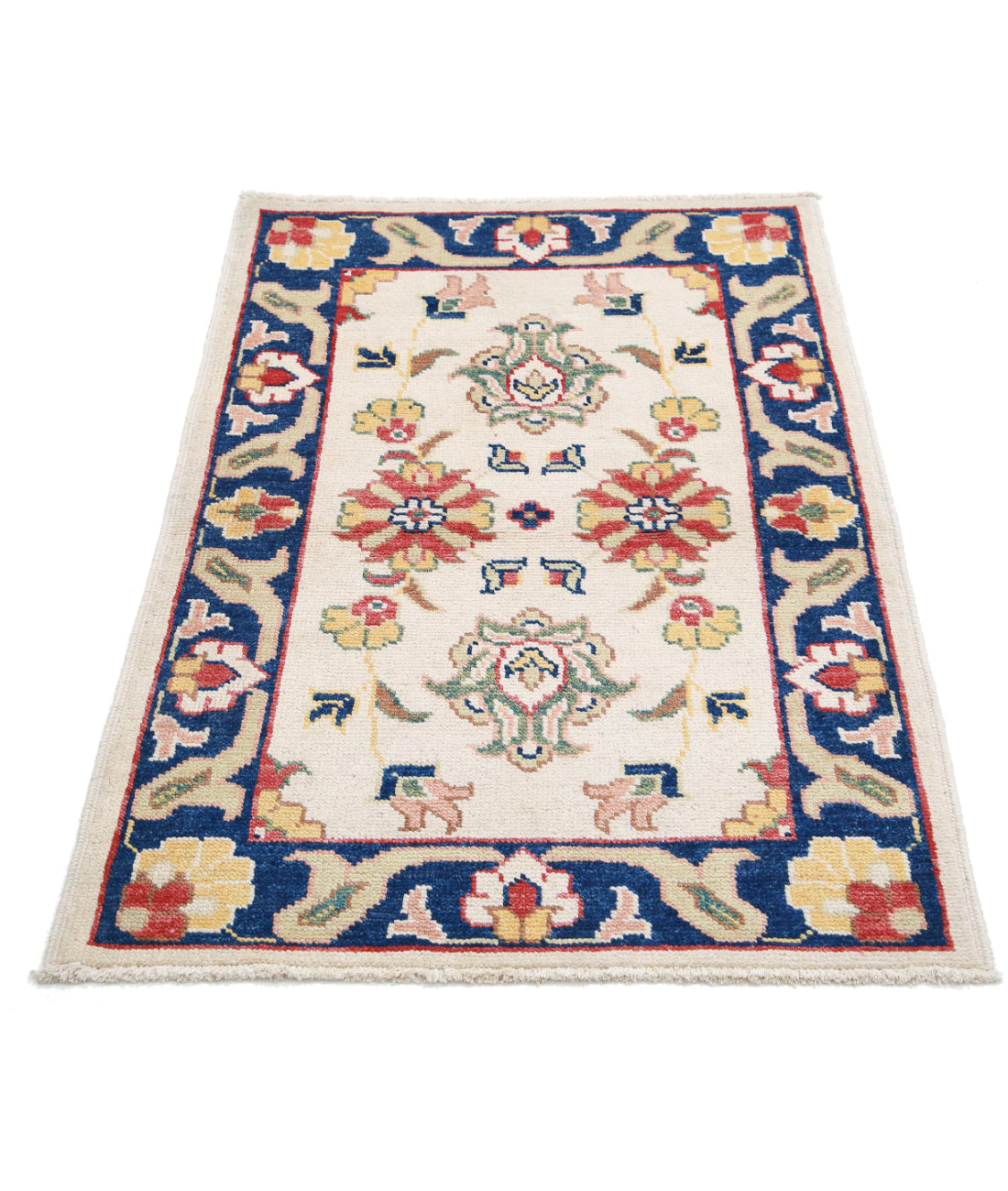 Ziegler 2'7'' X 3'9'' Hand-Knotted Wool Rug 2'7'' x 3'9'' (78 X 113) / Ivory / N/A