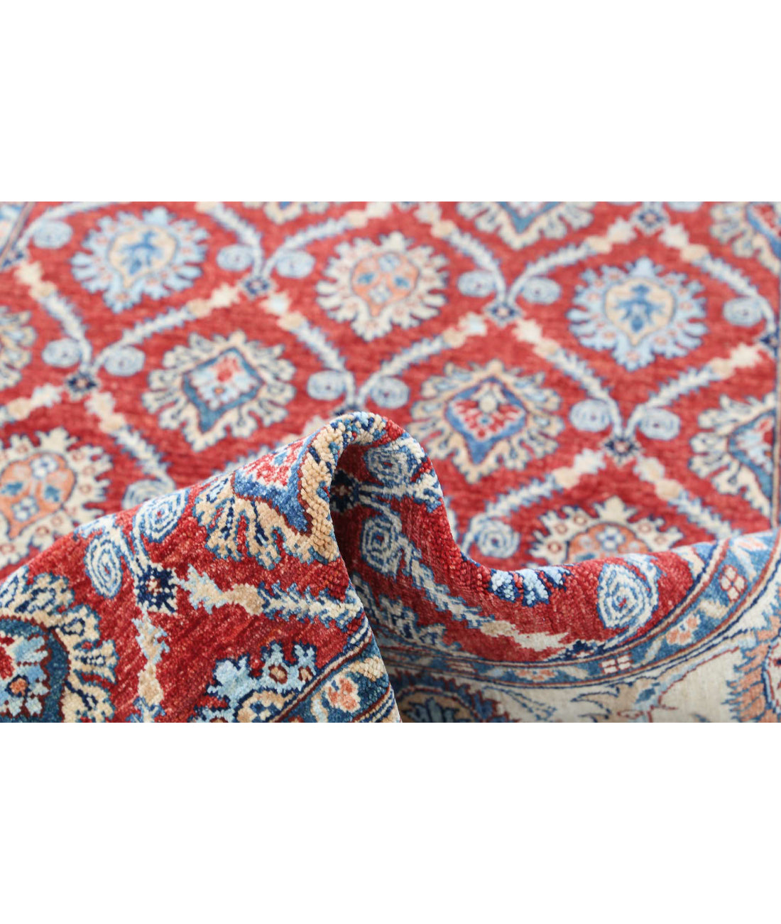 Ziegler 3'10'' X 5'9'' Hand-Knotted Wool Rug 3'10'' x 5'9'' (115 X 173) / Red / Ivory