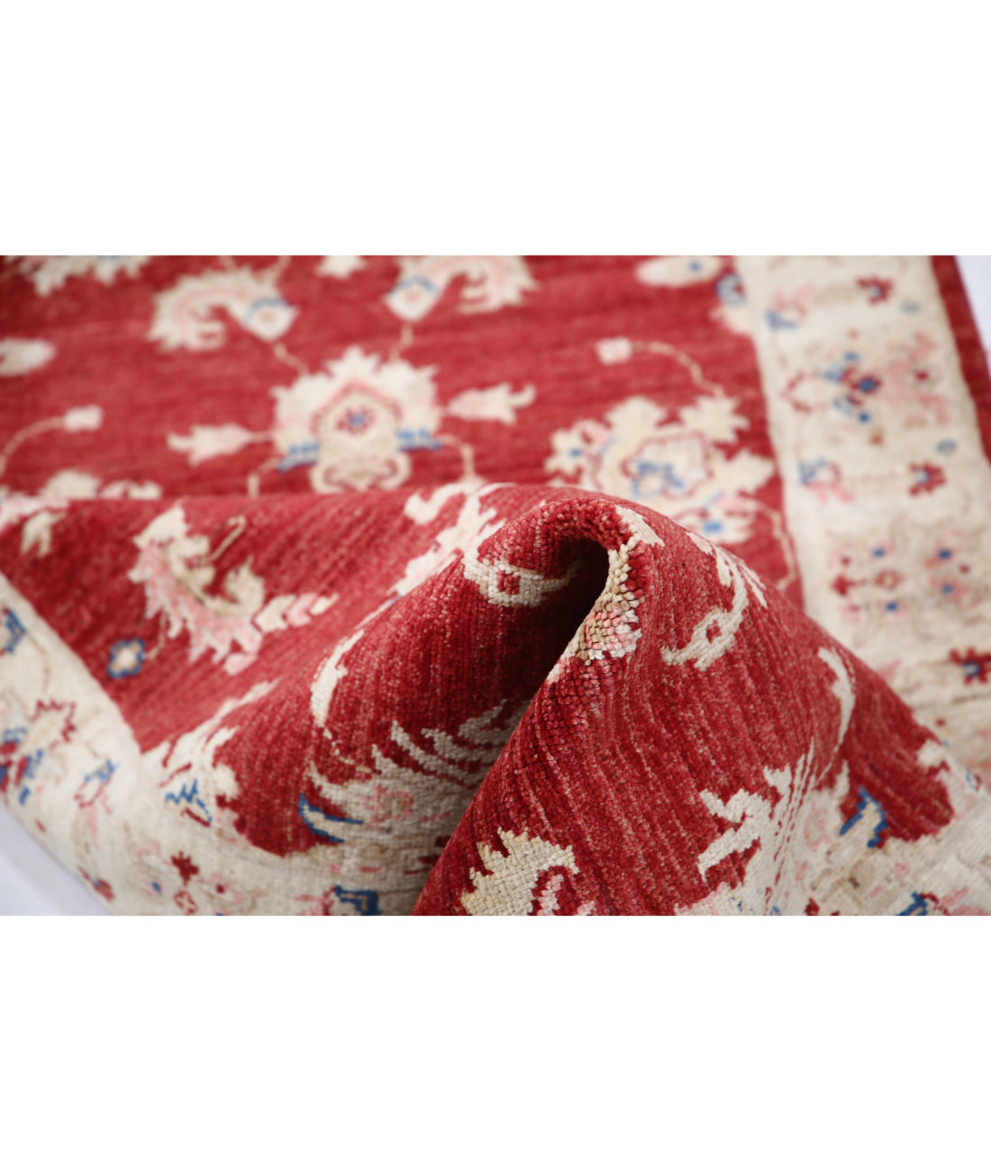 Ziegler 2'8'' X 8'5'' Hand-Knotted Wool Rug 2'8'' x 8'5'' (80 X 253) / Red / Ivory