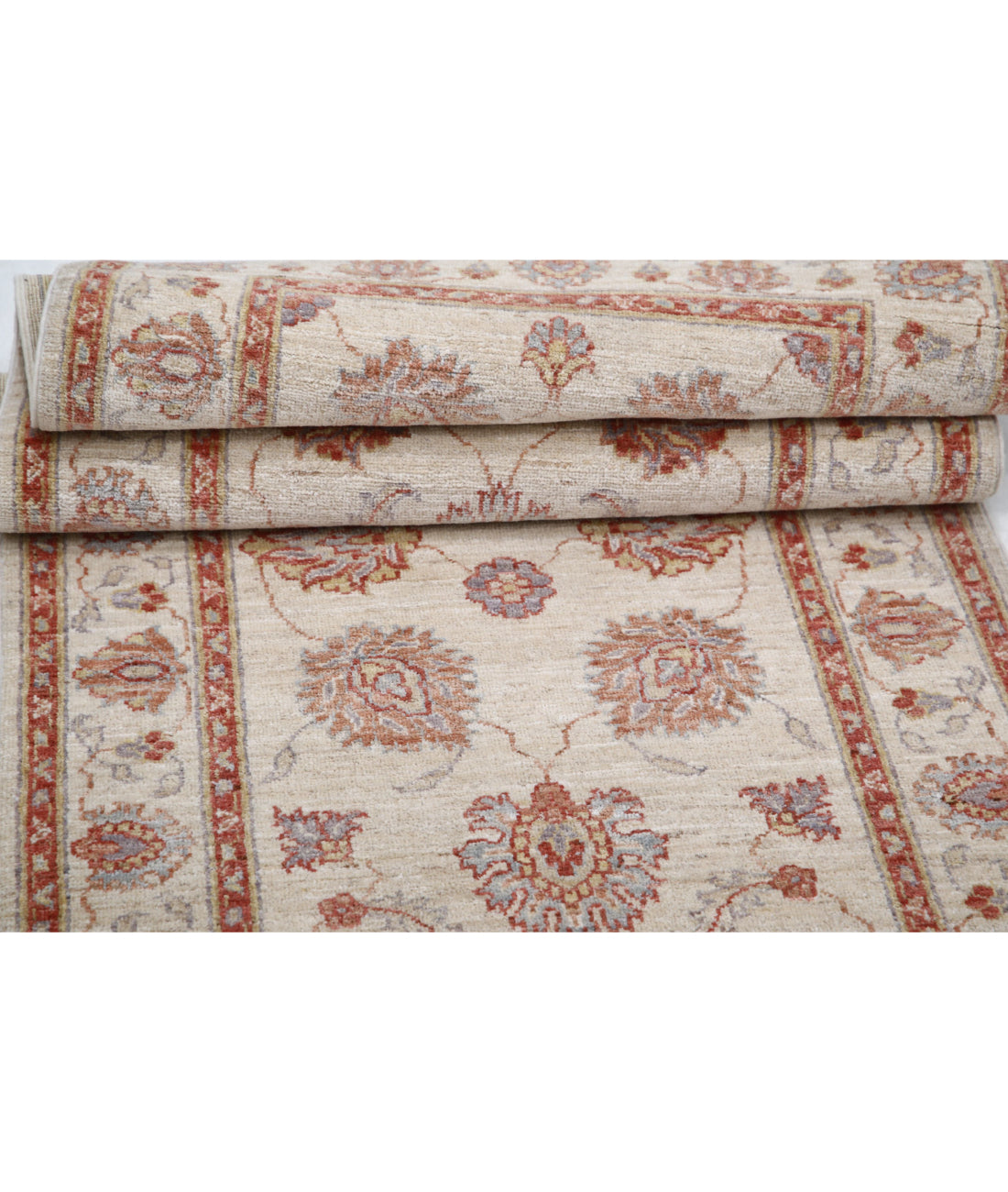 Ziegler 2'8'' X 8'0'' Hand-Knotted Wool Rug 2'8'' x 8'0'' (80 X 240) / Ivory / Ivory