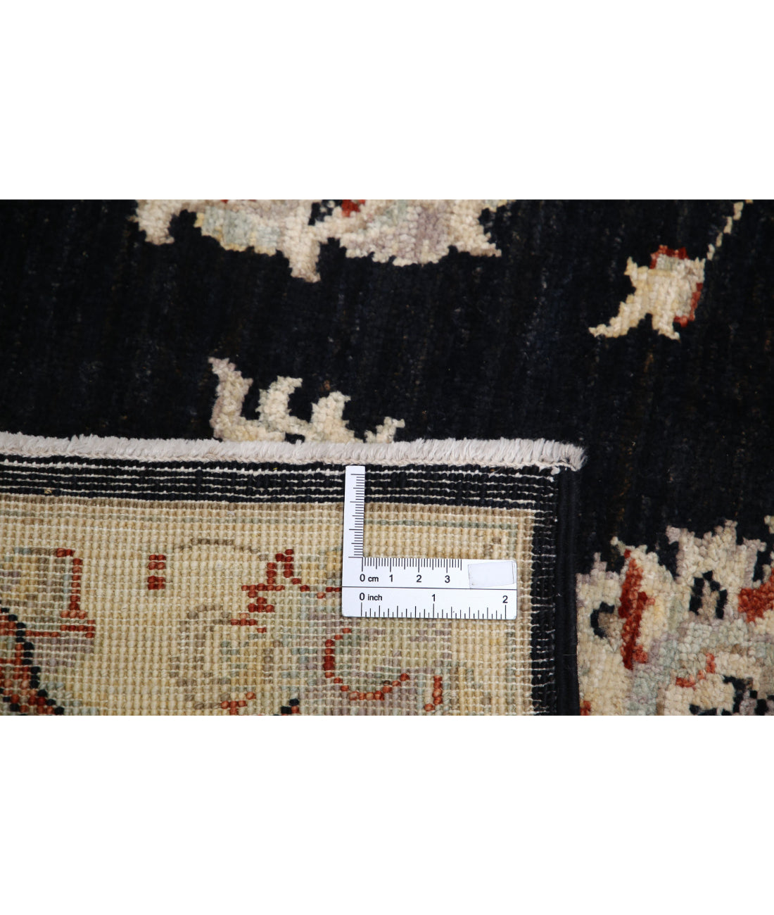 Ziegler 2'6'' X 6'9'' Hand-Knotted Wool Rug 2'6'' x 6'9'' (75 X 203) / Black / Ivory