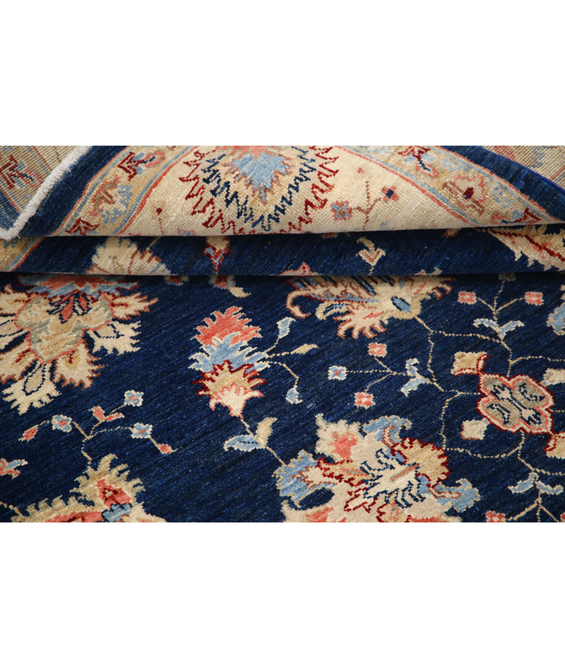 Ziegler 5'6'' X 7'9'' Hand-Knotted Wool Rug 5'6'' x 7'9'' (165 X 233) / Red / Ivory