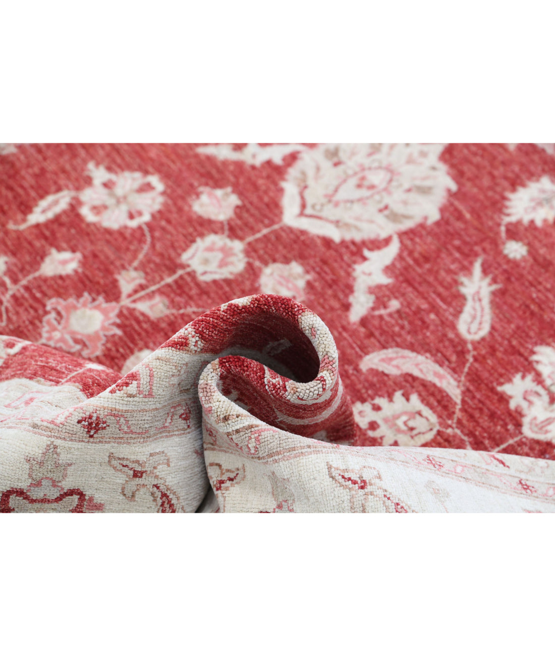 Ziegler 8'2'' X 10'11'' Hand-Knotted Wool Rug 8'2'' x 10'11'' (245 X 328) / Red / Ivory
