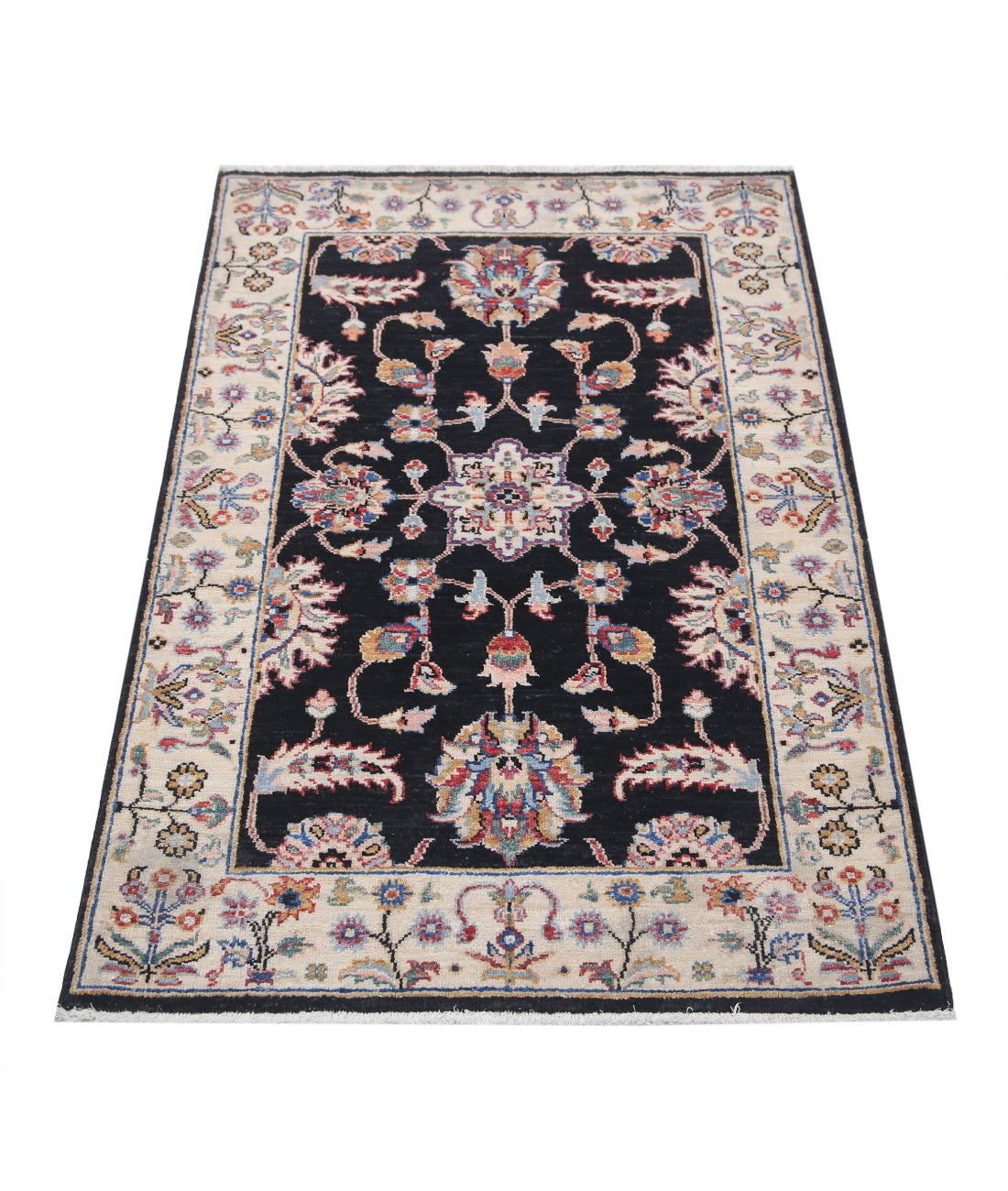 Ziegler 2'7'' X 4'1'' Hand-Knotted Wool Rug 2'7'' x 4'1'' (78 X 123) / Black / Ivory