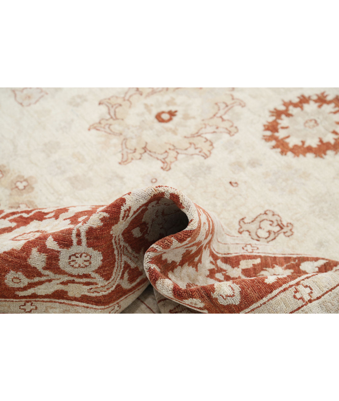Ziegler 15'0'' X 21'6'' Hand-Knotted Wool Rug 15'0'' x 21'6'' (450 X 645) / Ivory / Red