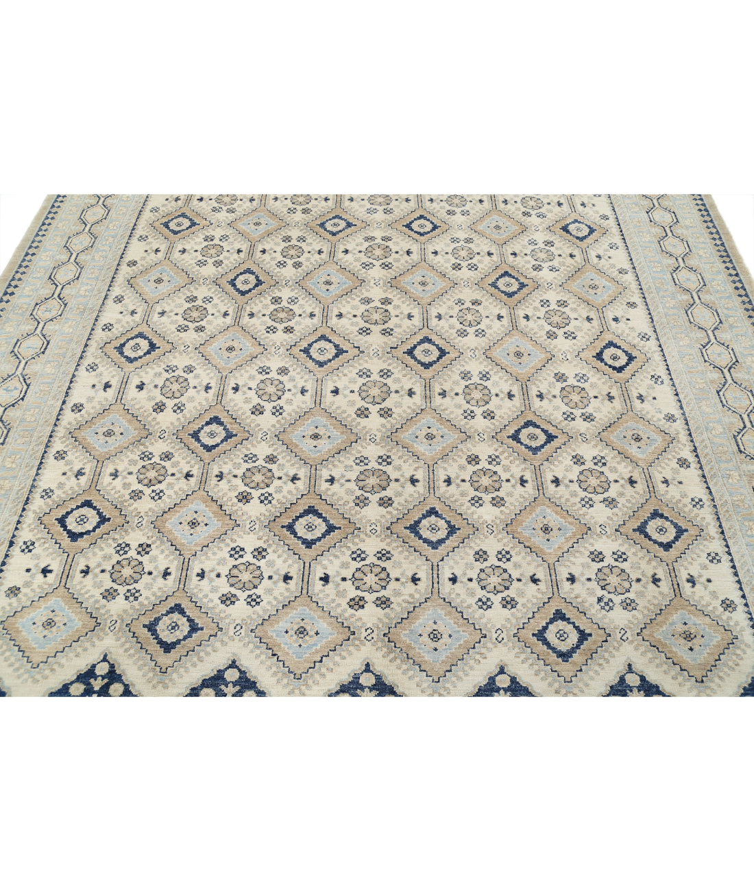 Serenity 8'3'' X 9'2'' Hand-Knotted Wool Rug 8'3'' x 9'2'' (248 X 275) / Ivory / Taupe