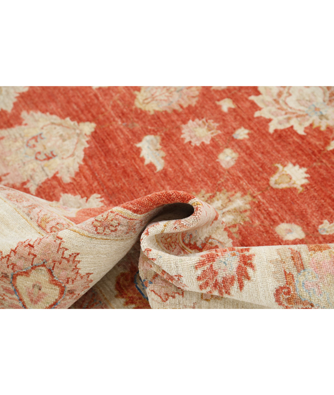Ziegler 7'9'' X 8'2'' Hand-Knotted Wool Rug 7'9'' x 8'2'' (233 X 245) / Red / Ivory