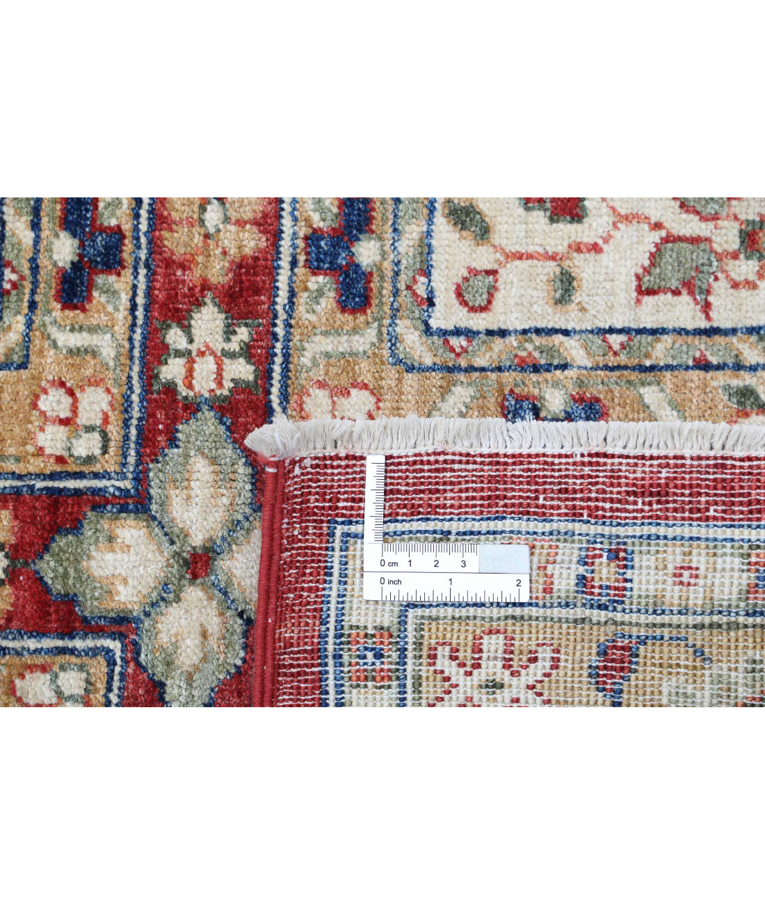 Bakhtiari 4'7'' X 6'5'' Hand-Knotted Wool Rug 4'7'' x 6'5'' (138 X 193) / Red / Ivory