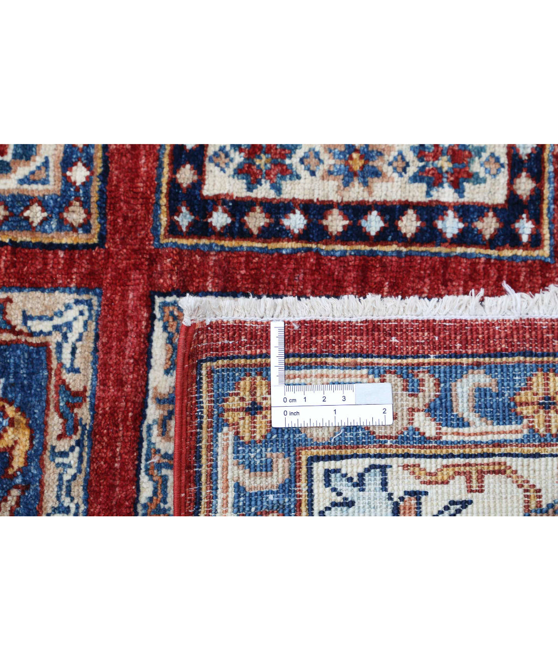 Bakhtiari 4'9'' X 6'8'' Hand-Knotted Wool Rug 4'9'' x 6'8'' (143 X 200) / Red / Ivory