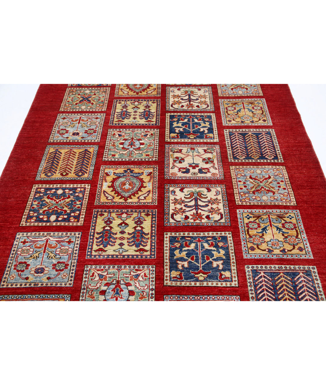 Bakhtiari 5'9'' X 8'0'' Hand-Knotted Wool Rug 5'9'' x 8'0'' (173 X 240) / Red / Red