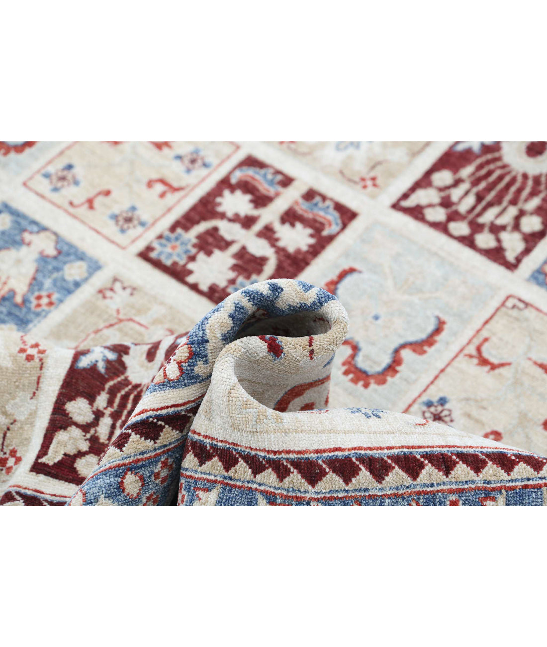 Bakhtiari 5'7'' X 8'1'' Hand-Knotted Wool Rug 5'7'' x 8'1'' (168 X 243) / Multi / Grey