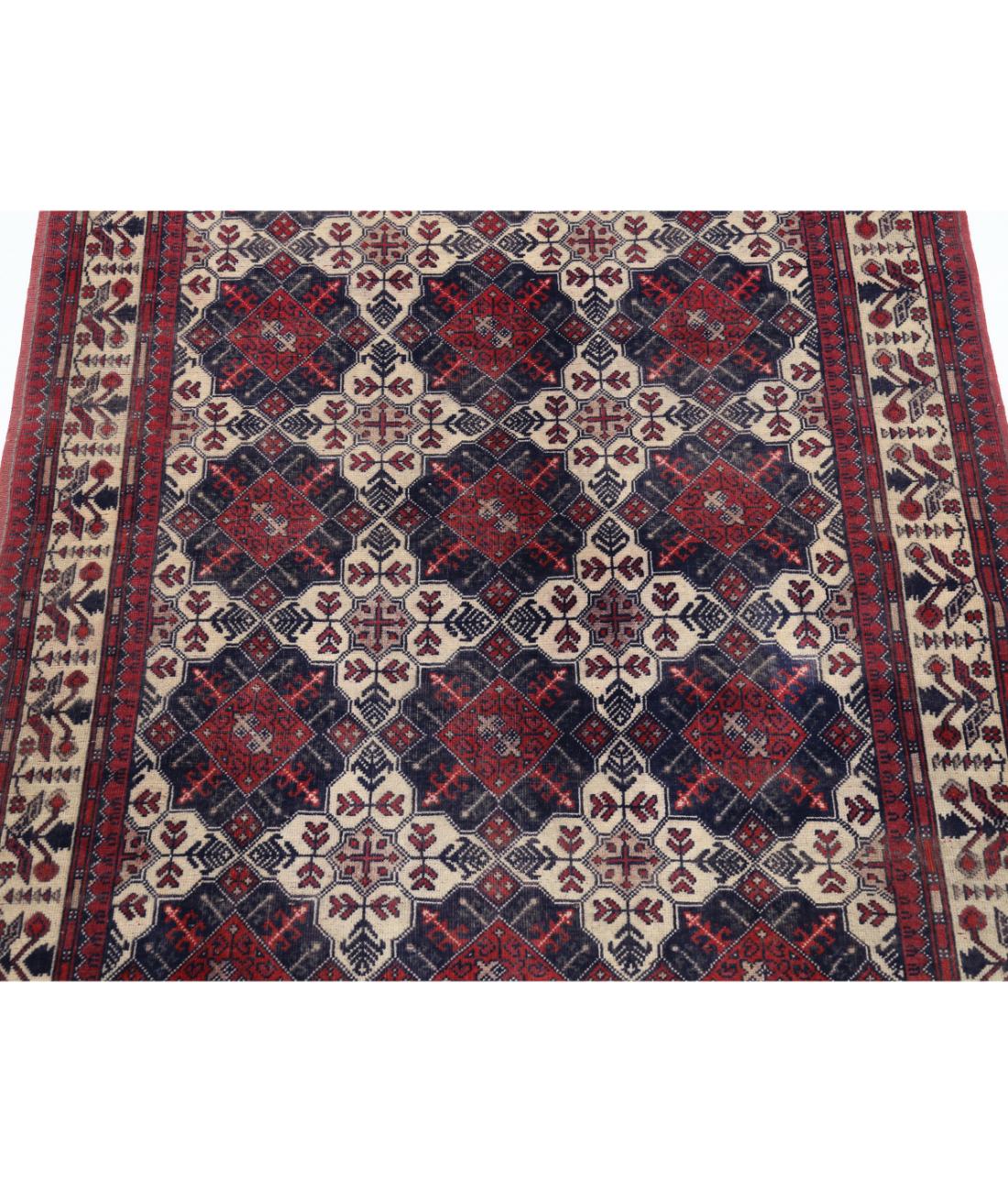 Afghan 3' 3" X 4' 10" Hand-Knotted Wool Rug 3' 3" X 4' 10" (99 X 147) / Ivory / Blue
