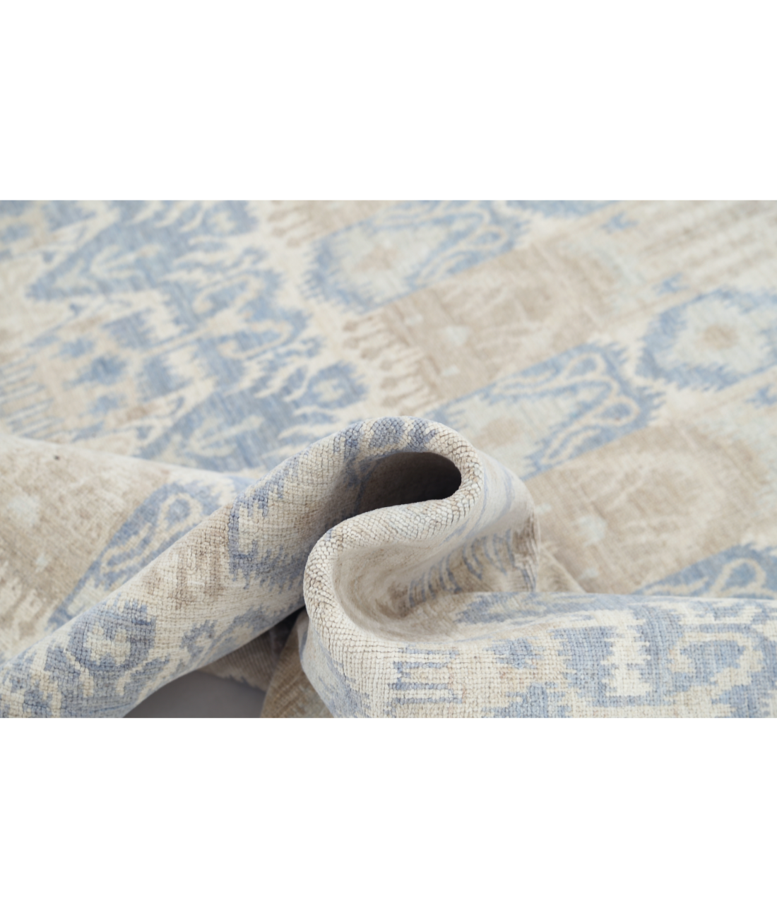 Hand Knotted Artemix Wool Rug 8' 3" X 10' 1" 8' 3" X 10' 1" (251 X 307) / Ivory / Blue