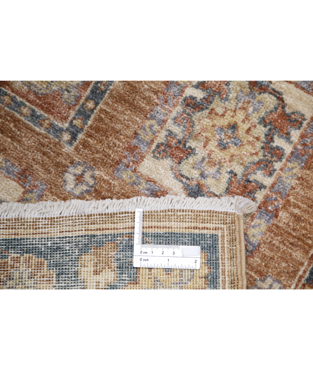 Hand Knotted Bakhtiari Wool Rug 2' 2" X 3' 1" 2' 2" X 3' 1" (66 X 94) / Brown / Grey
