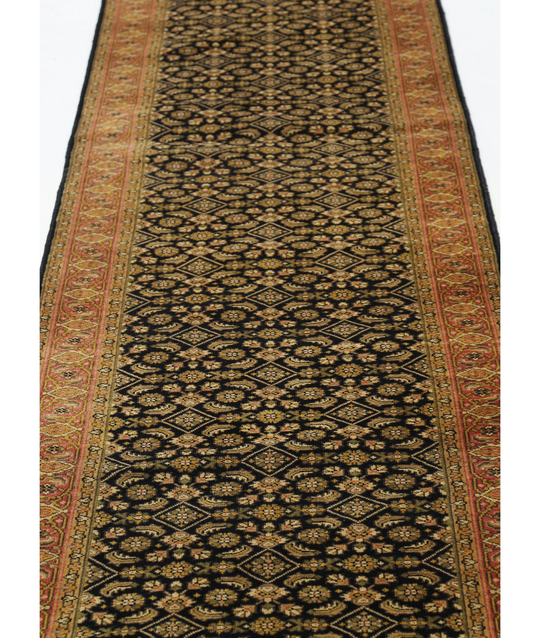 Heritage 2'6'' X 19'4'' Hand-Knotted Wool Rug 2'6'' x 19'4'' (243 X 340) / Black / Rust