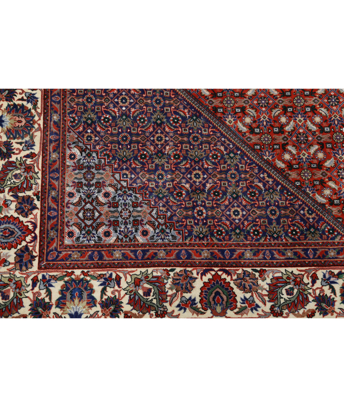 Bijar 6'7'' X 9'9'' Hand-Knotted Wool-Silk Rug 6'7'' x 9'9'' (198 X 293) / Red / Ivory