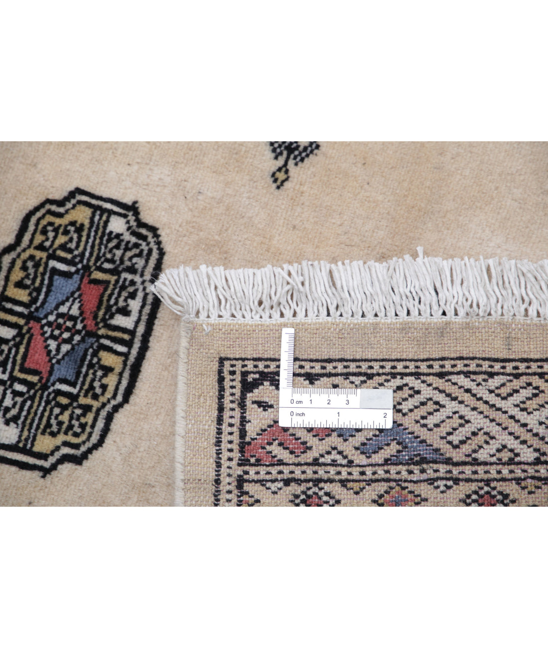 Bokhara 4'0'' X 5'9'' Hand-Knotted Wool Rug 4'0'' x 5'9'' (120 X 173) / Ivory / Black