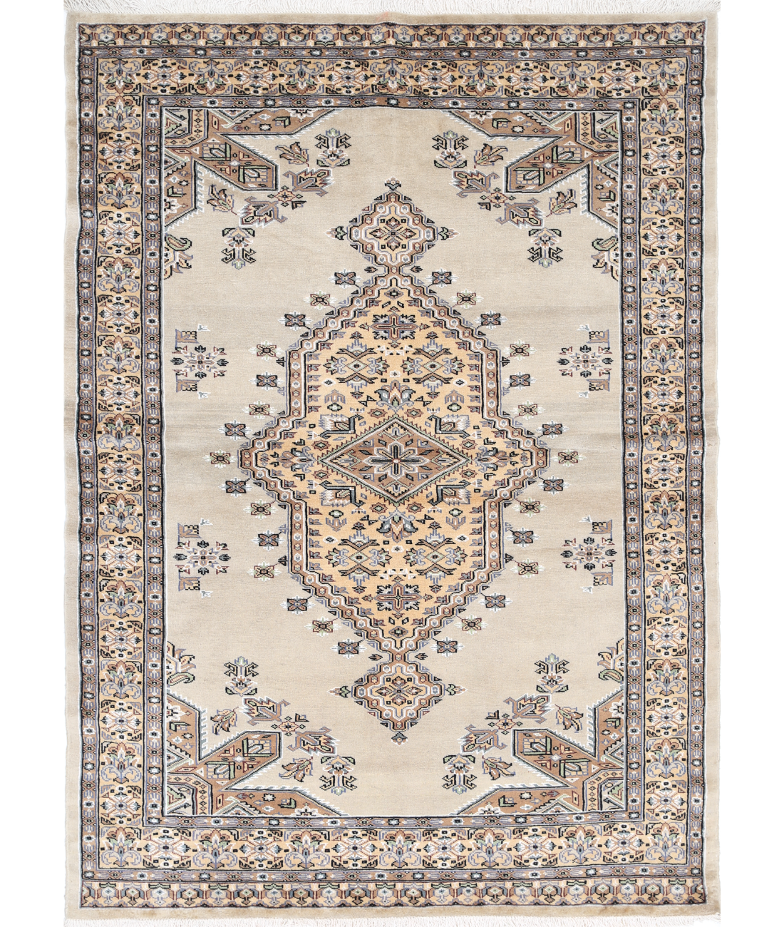 Bokhara 4'6'' X 6'4'' Hand-Knotted Wool-Silk Rug 4'6'' x 6'4'' (135 X 190) / Ivory / Gold