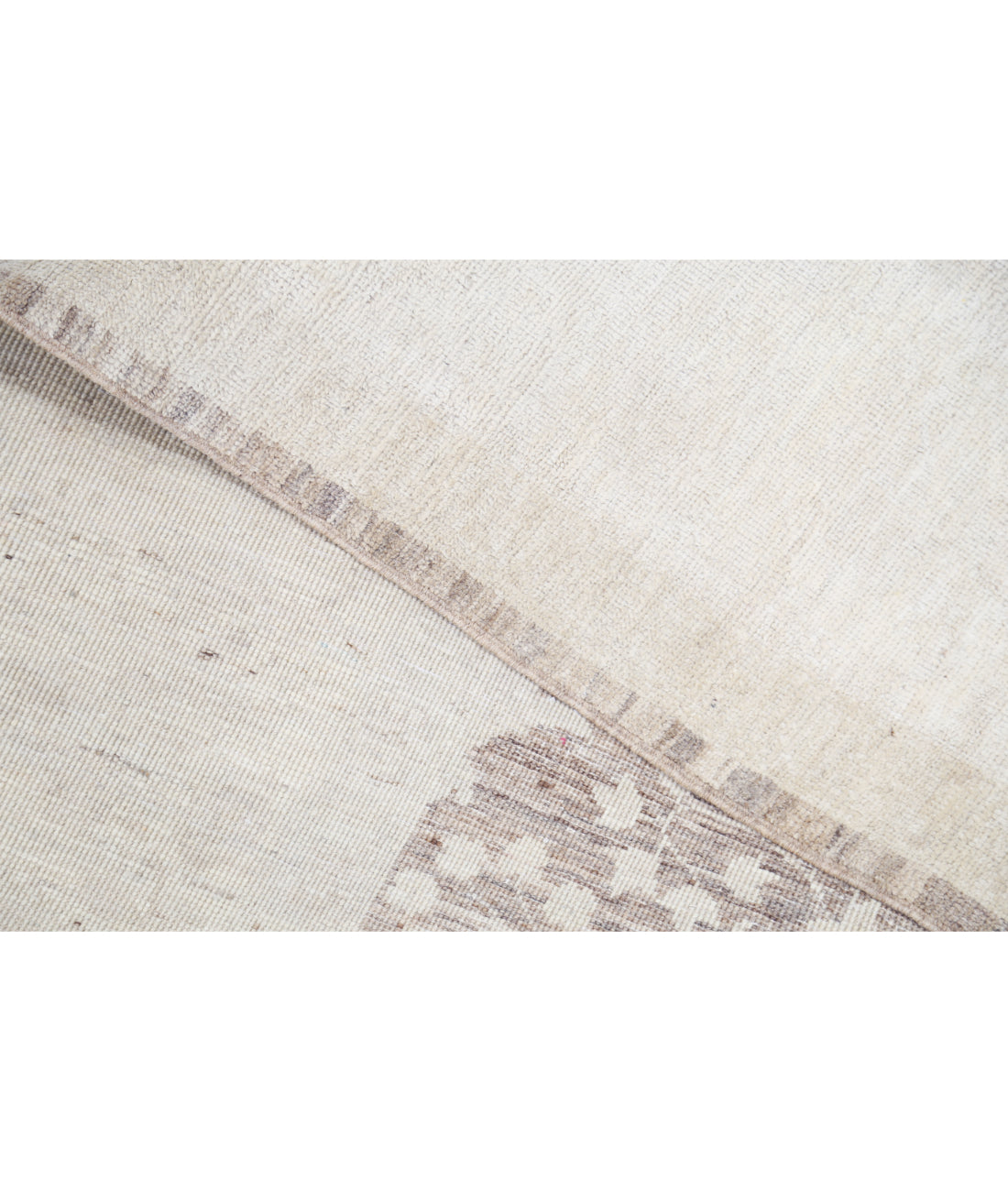 Serenity 6' 0" X 8' 3" Hand-Knotted Wool Rug 6' 0" X 8' 3" (183 X 251) / Brown / Ivory