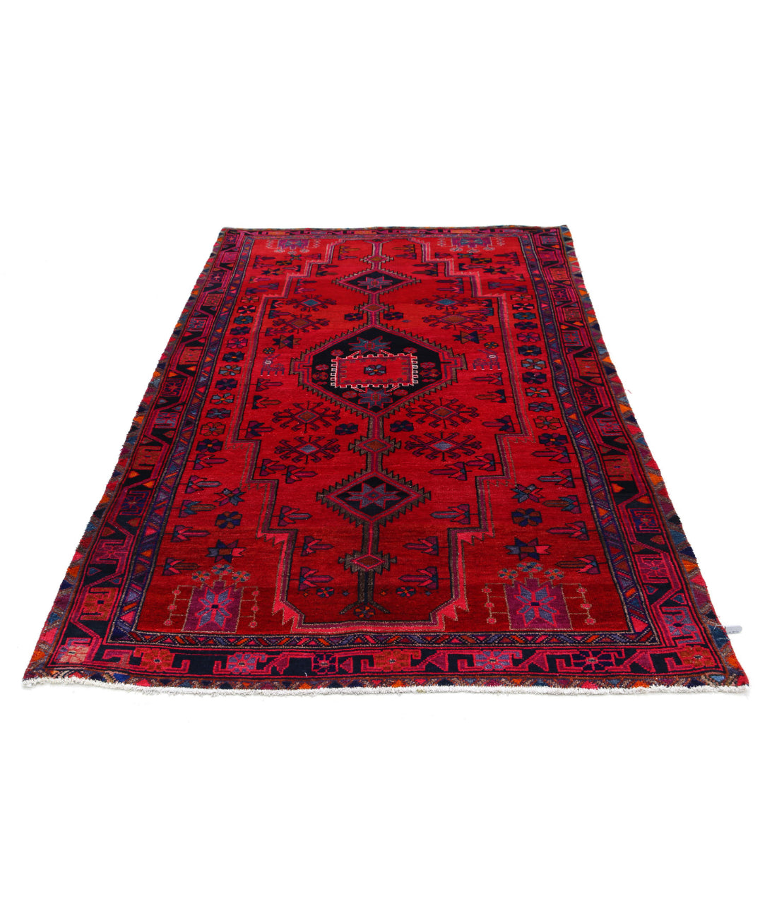 Hamadan 4'10'' X 8'9'' Hand-Knotted Wool Rug 4'10'' x 8'9'' (145 X 263) / Red / Pink