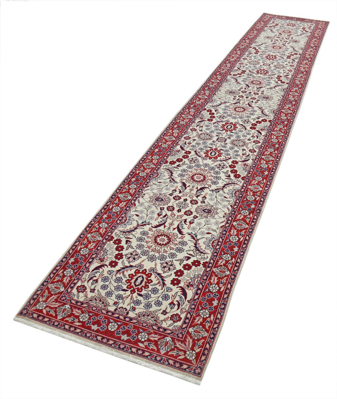 Heritage 2' 6" X 14' 0" Hand-Knotted Wool Rug 2' 6" X 14' 0" (76 X 427) / Ivory / Red