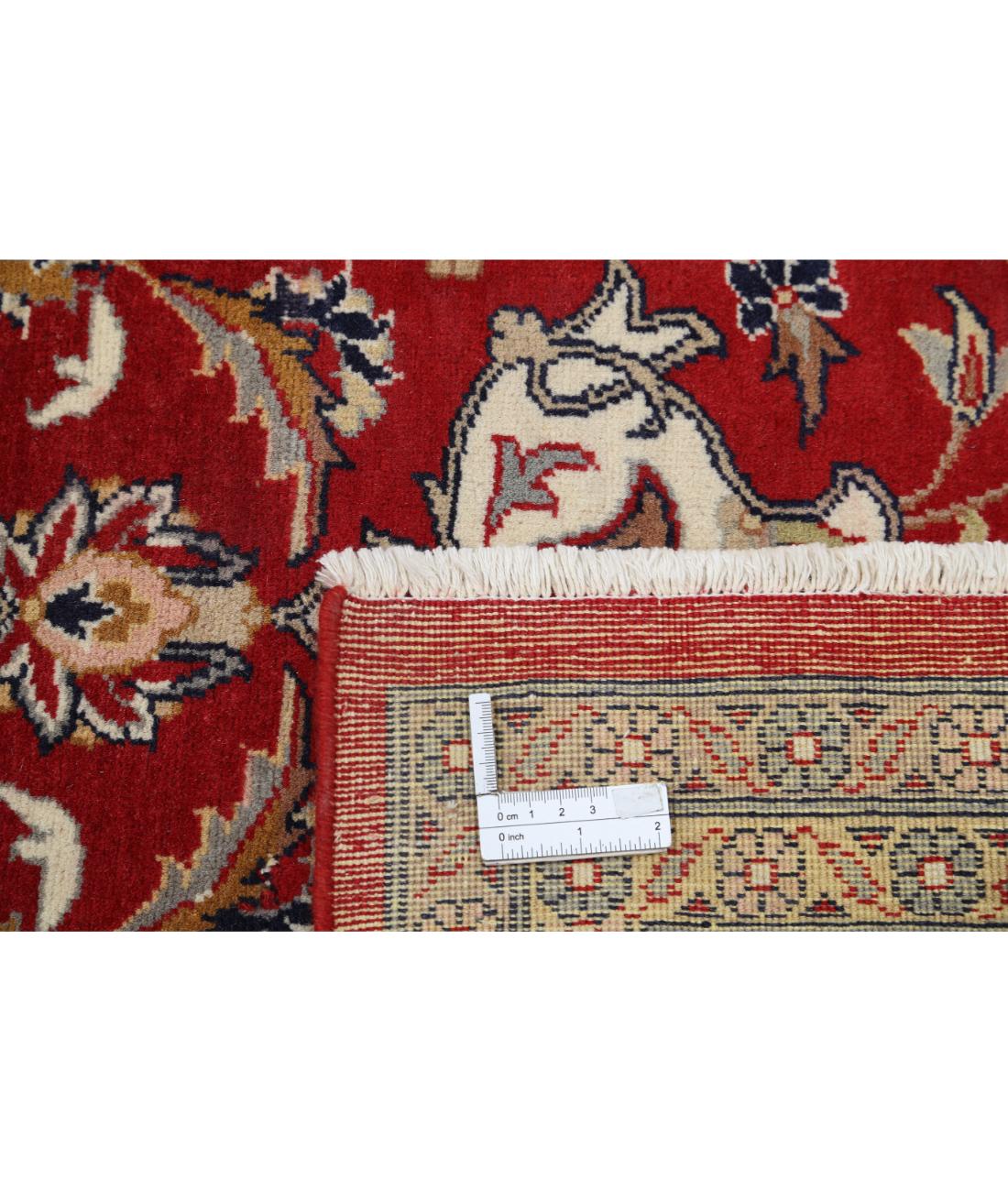 Heritage 6' 0" X 9' 3" Hand-Knotted Wool Rug 6' 0" X 9' 3" (183 X 282) / Red / Ivory