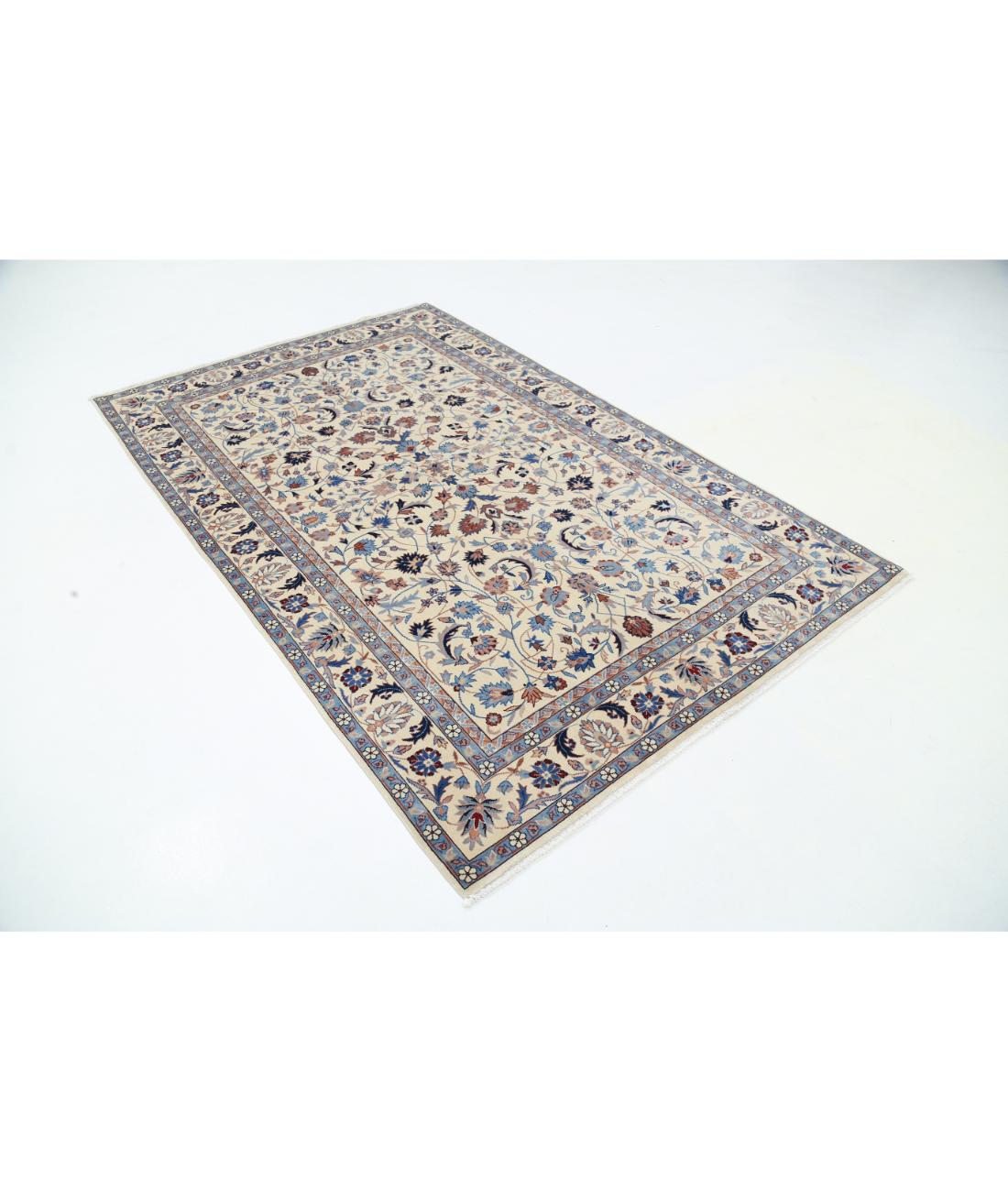 Heritage 5' 0" X 8' 0" Hand-Knotted Wool Rug 5' 0" X 8' 0" (152 X 244) / Ivory / Blue