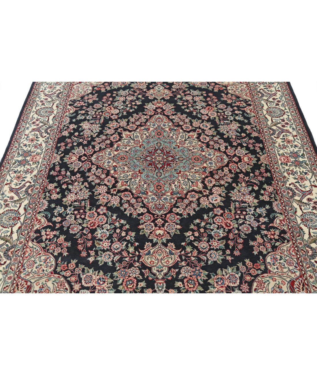 Heritage 5' 1" X 8' 7" Hand-Knotted Wool Rug 5' 1" X 8' 7" (155 X 262) / Black / Ivory