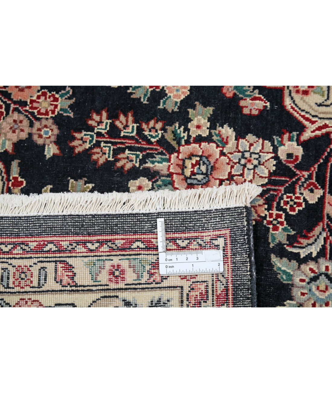 Heritage 5' 1" X 8' 7" Hand-Knotted Wool Rug 5' 1" X 8' 7" (155 X 262) / Black / Ivory