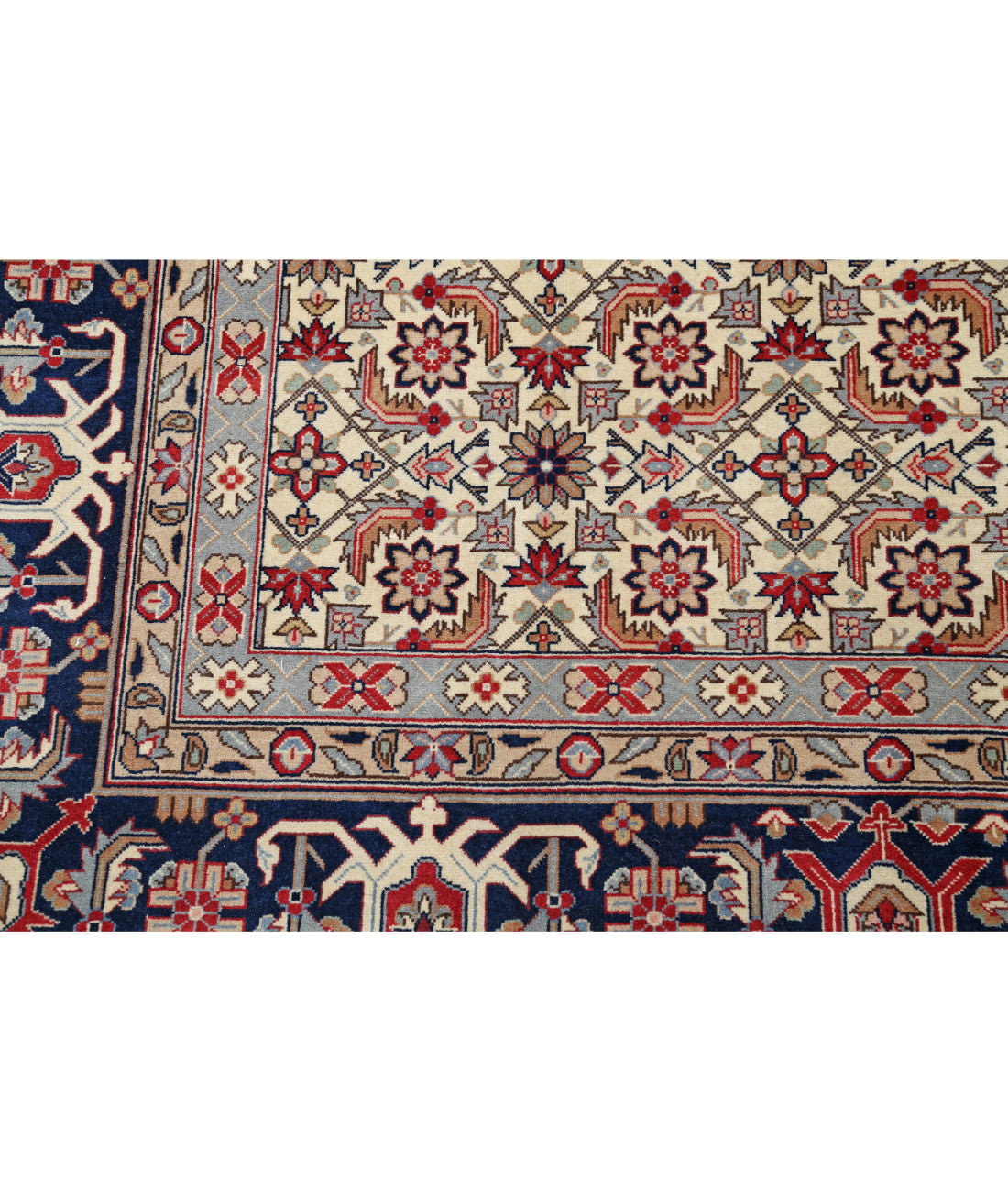 Heritage 7' 11" X 10' 0" Hand-Knotted Wool Rug 7' 11" X 10' 0" (241 X 305) / Ivory / Blue