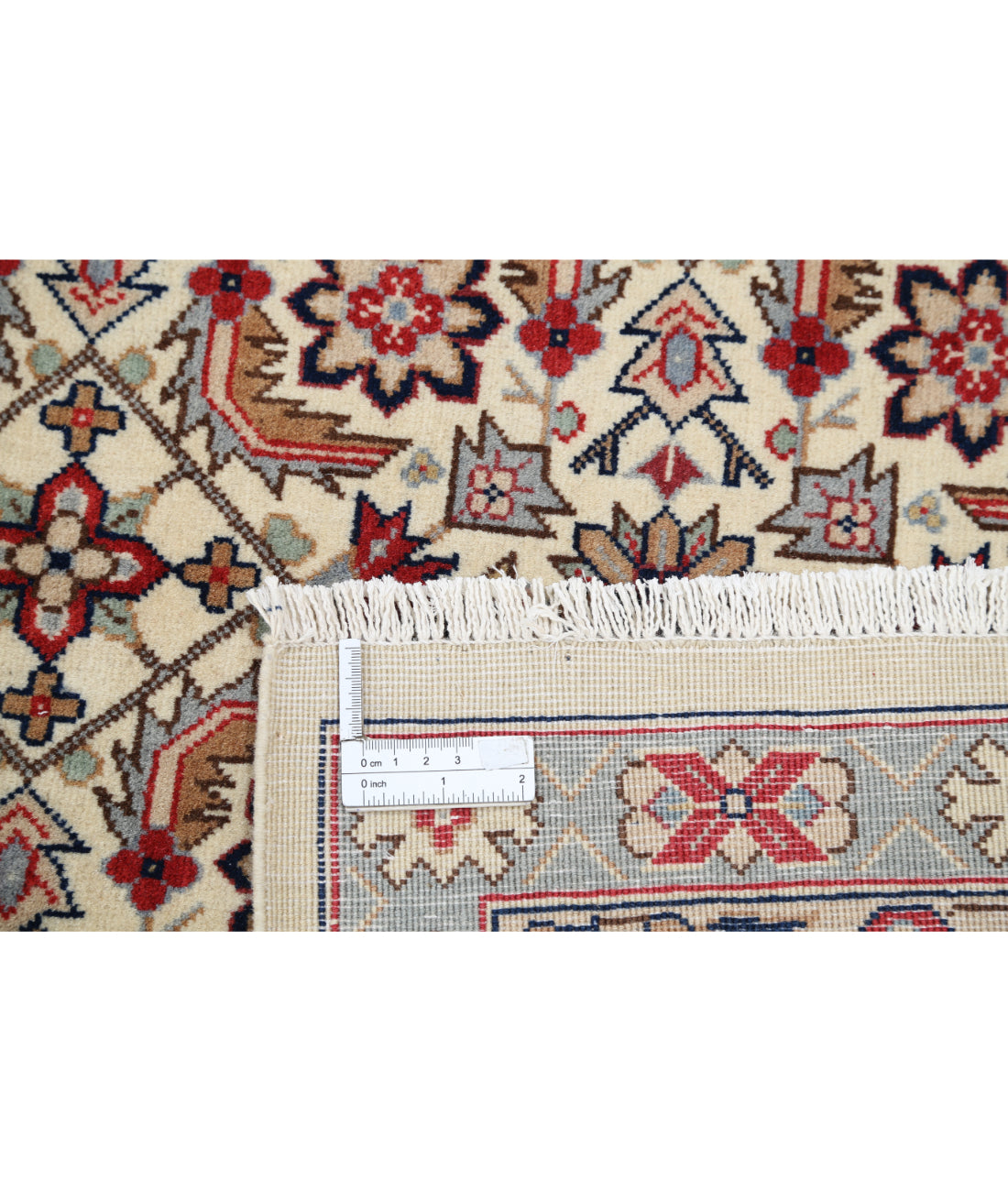 Heritage 7' 11" X 10' 0" Hand-Knotted Wool Rug 7' 11" X 10' 0" (241 X 305) / Ivory / Blue