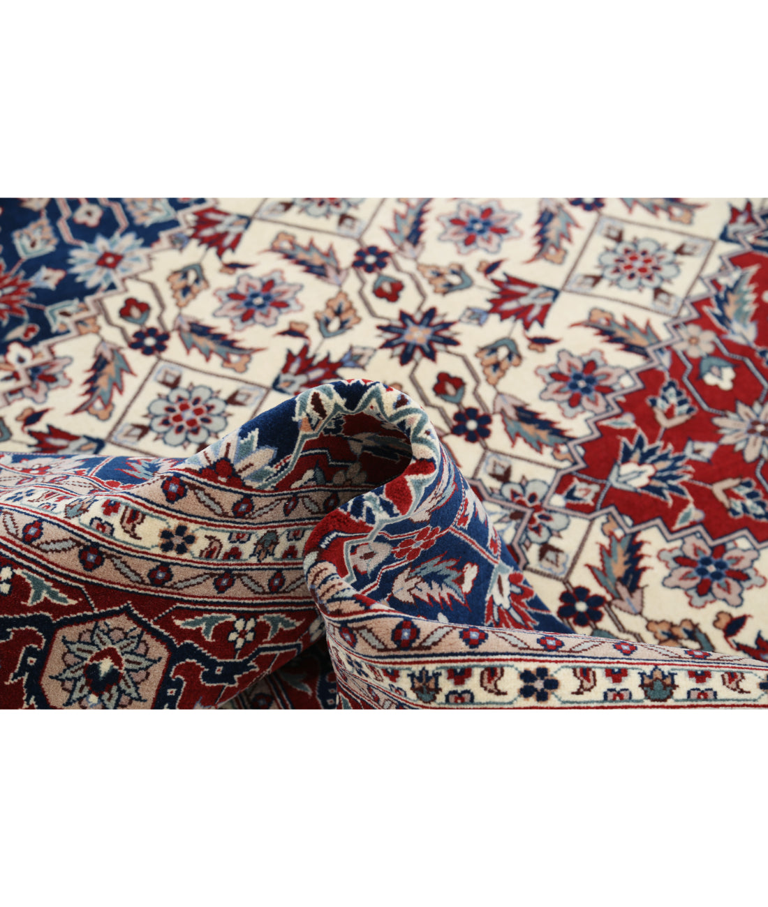 Heritage 7' 0" X 10' 0" Hand-Knotted Wool Rug 7' 0" X 10' 0" (213 X 305) / Ivory / Red