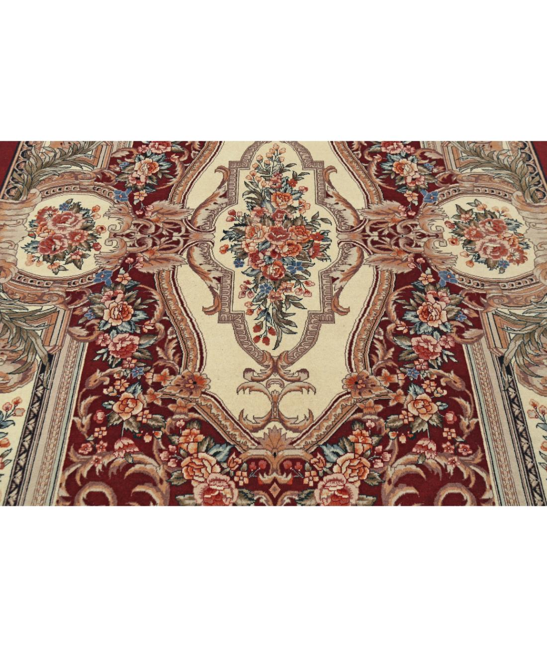 Heritage 5' 10" X 8' 11" Hand-Knotted Wool Rug 5' 10" X 8' 11" (178 X 272) / Red / Ivory