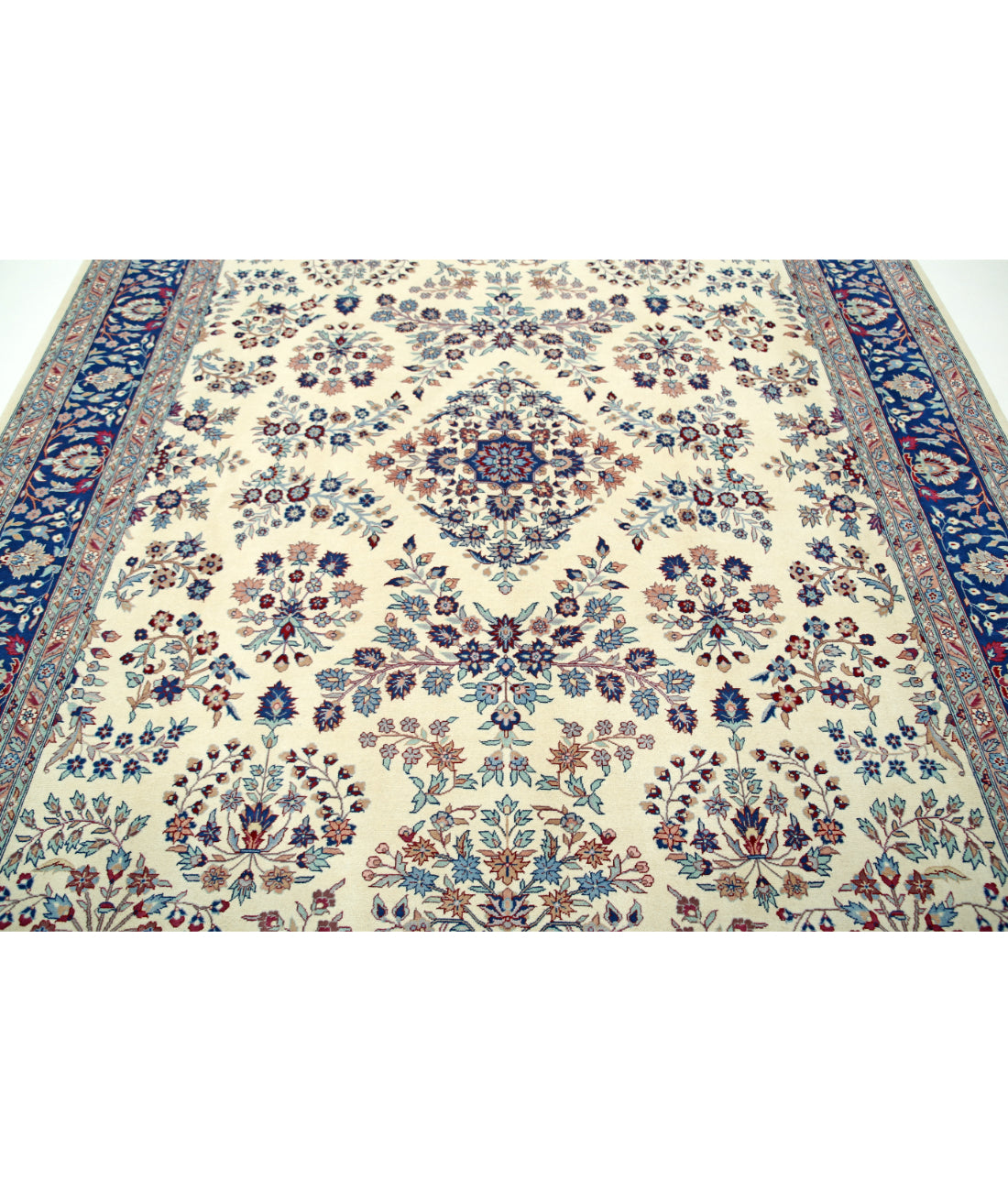 Heritage 8' 1" X 9' 10" Hand-Knotted Wool Rug 8' 1" X 9' 10" (246 X 300) / Ivory / Blue