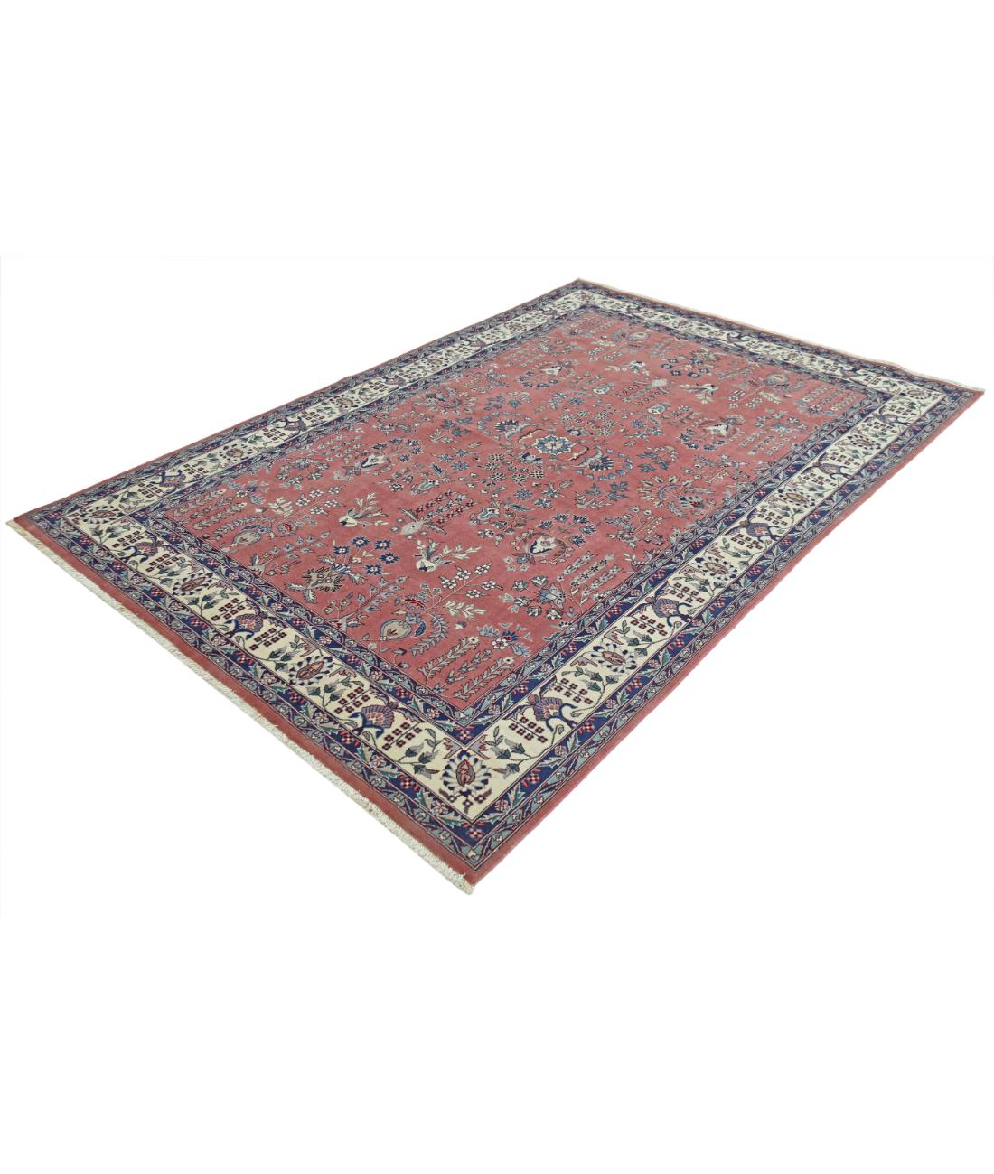 Heritage 5' 11" X 8' 11" Hand-Knotted Wool Rug 5' 11" X 8' 11" (180 X 272) / Pink / Ivory