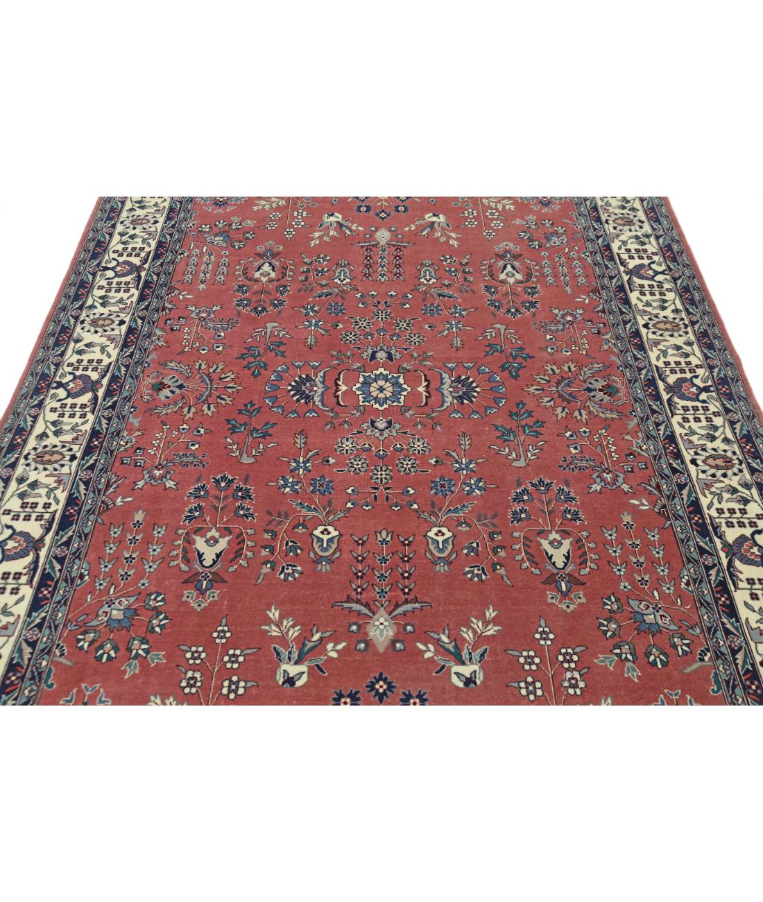 Heritage 5' 11" X 8' 11" Hand-Knotted Wool Rug 5' 11" X 8' 11" (180 X 272) / Pink / Ivory