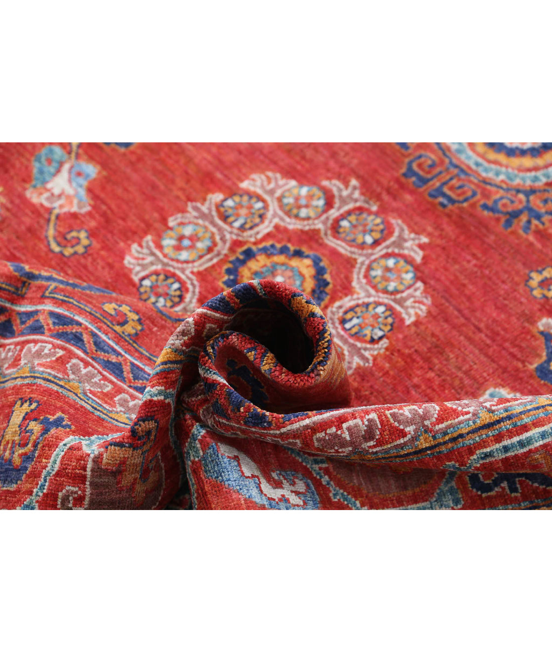 Humna 5'11'' X 8'10'' Hand-Knotted Wool Rug 5'11'' x 8'10'' (178 X 265) / Red / N/A