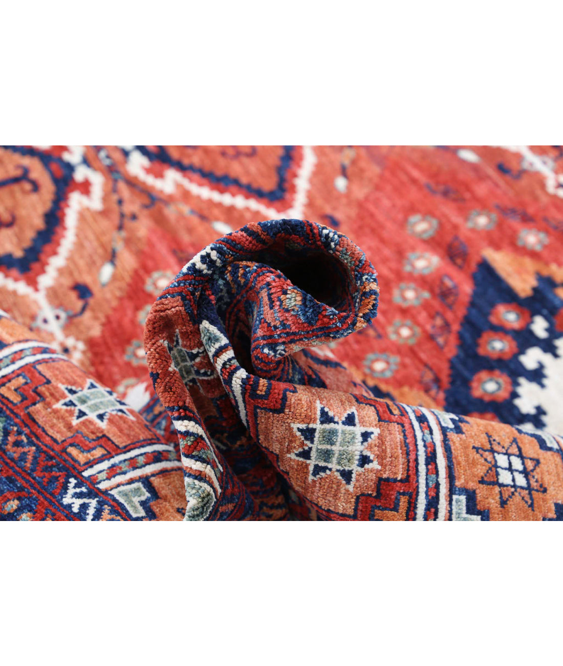 Humna 10'1'' X 13'9'' Hand-Knotted Wool Rug 10'1'' x 13'9'' (303 X 413) / Red / Rust