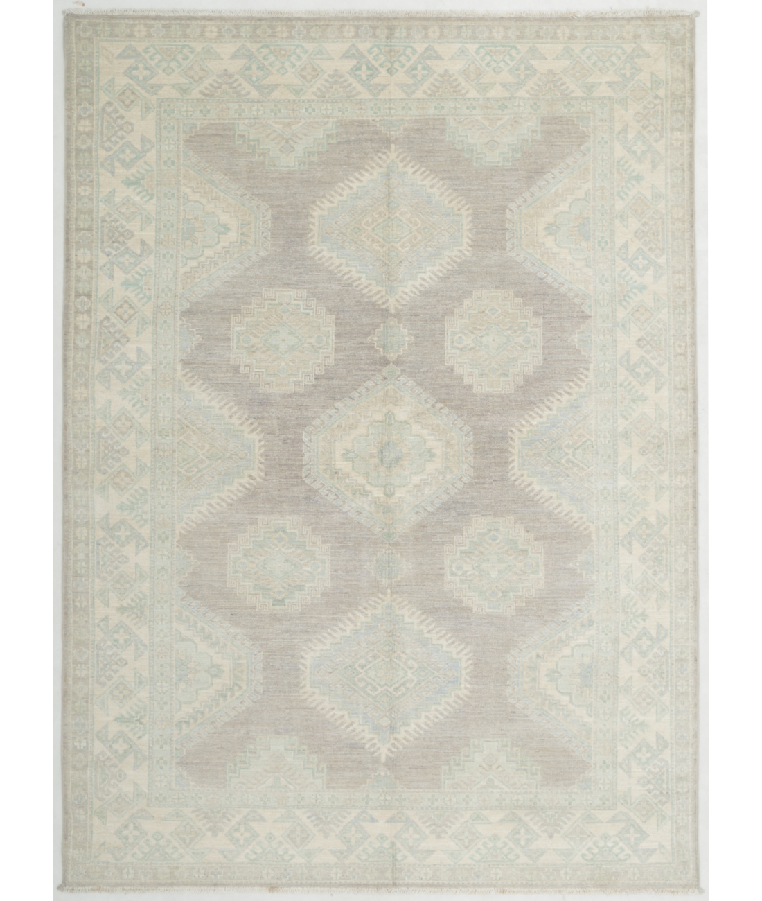 Hand Knotted Kazak Wool Rug 5' 6" X 7' 7" 5' 6" X 7' 7" (168 X 231) / Grey / Ivory