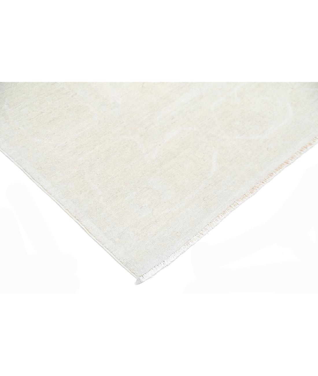 Khotan 8' 7" X 11' 7" Hand-Knotted Wool Rug 8' 7" X 11' 7" (262 X 353) / Ivory / Silver