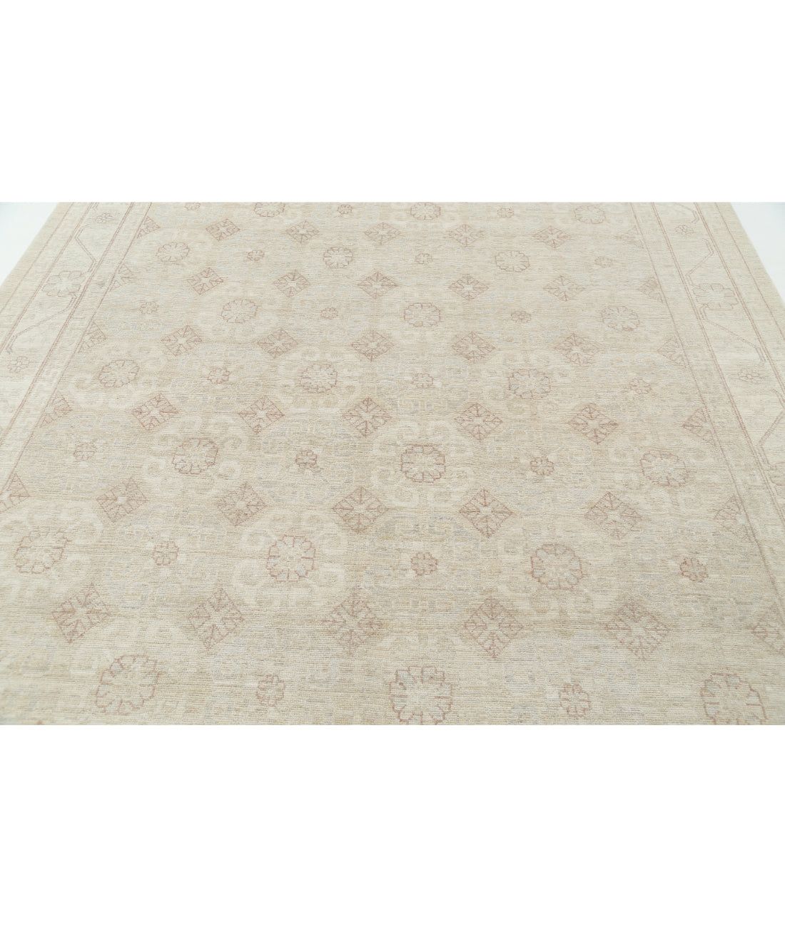 Khotan 8' 1" X 10' 4" Hand-Knotted Wool Rug 8' 1" X 10' 4" (246 X 315) / Silver / Ivory