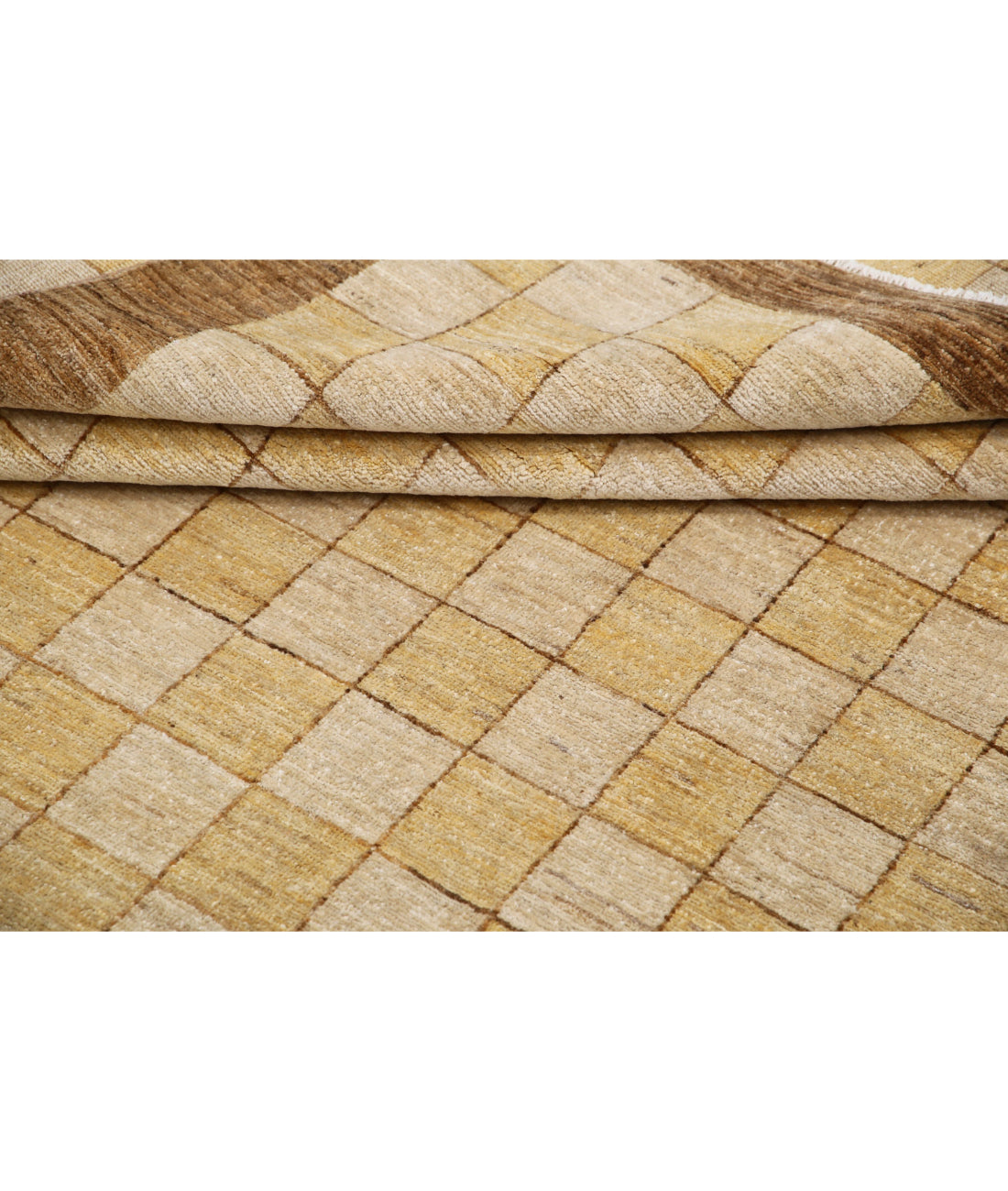 Modcar 5'11'' X 8'7'' Hand-Knotted Wool Rug 5'11'' x 8'7'' (178 X 258) / Beige / N/A