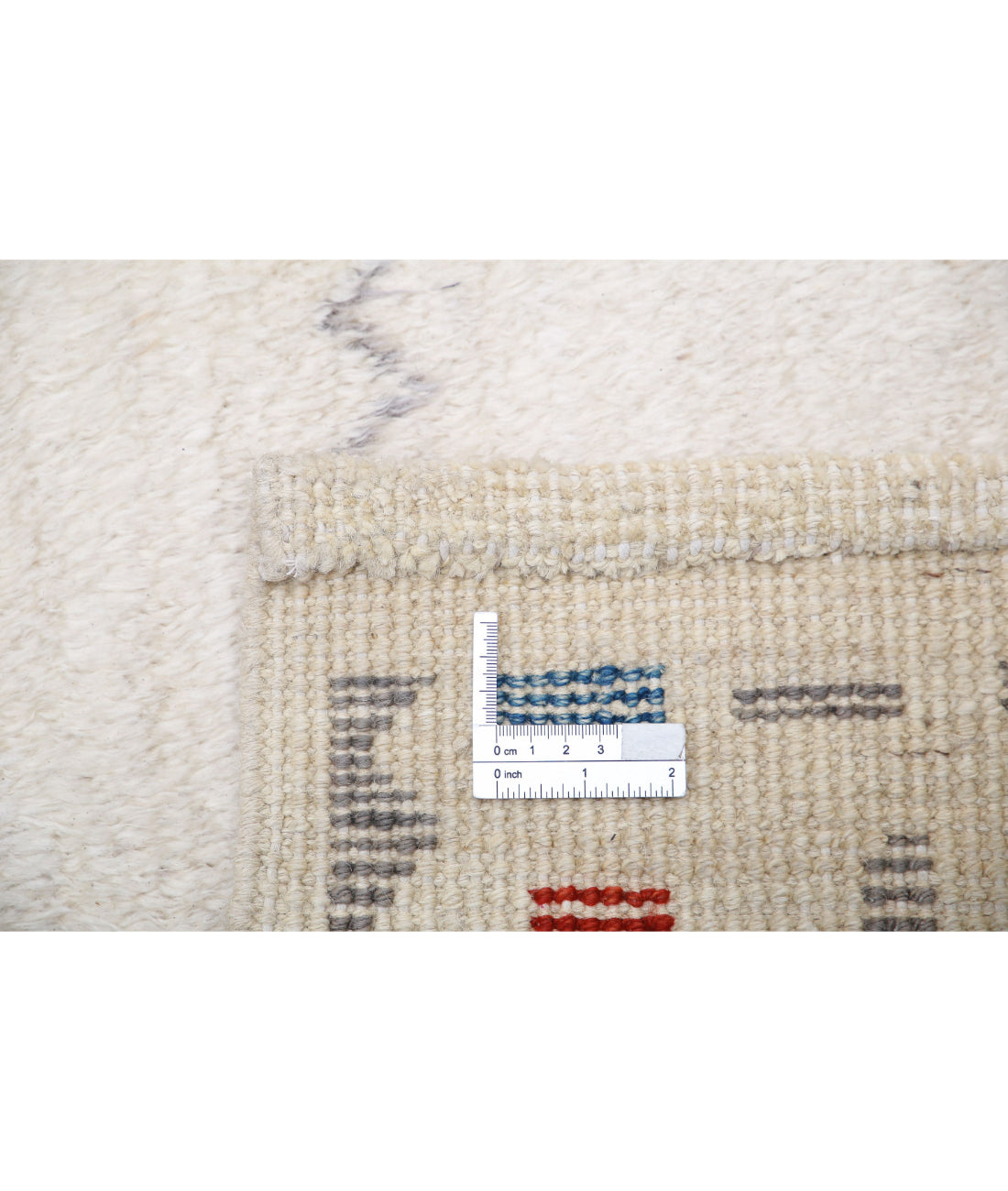 Moroccan 8'6'' X 9'9'' Hand-Knotted Wool Rug 8'6'' x 9'9'' (255 X 293) / Ivory / Red
