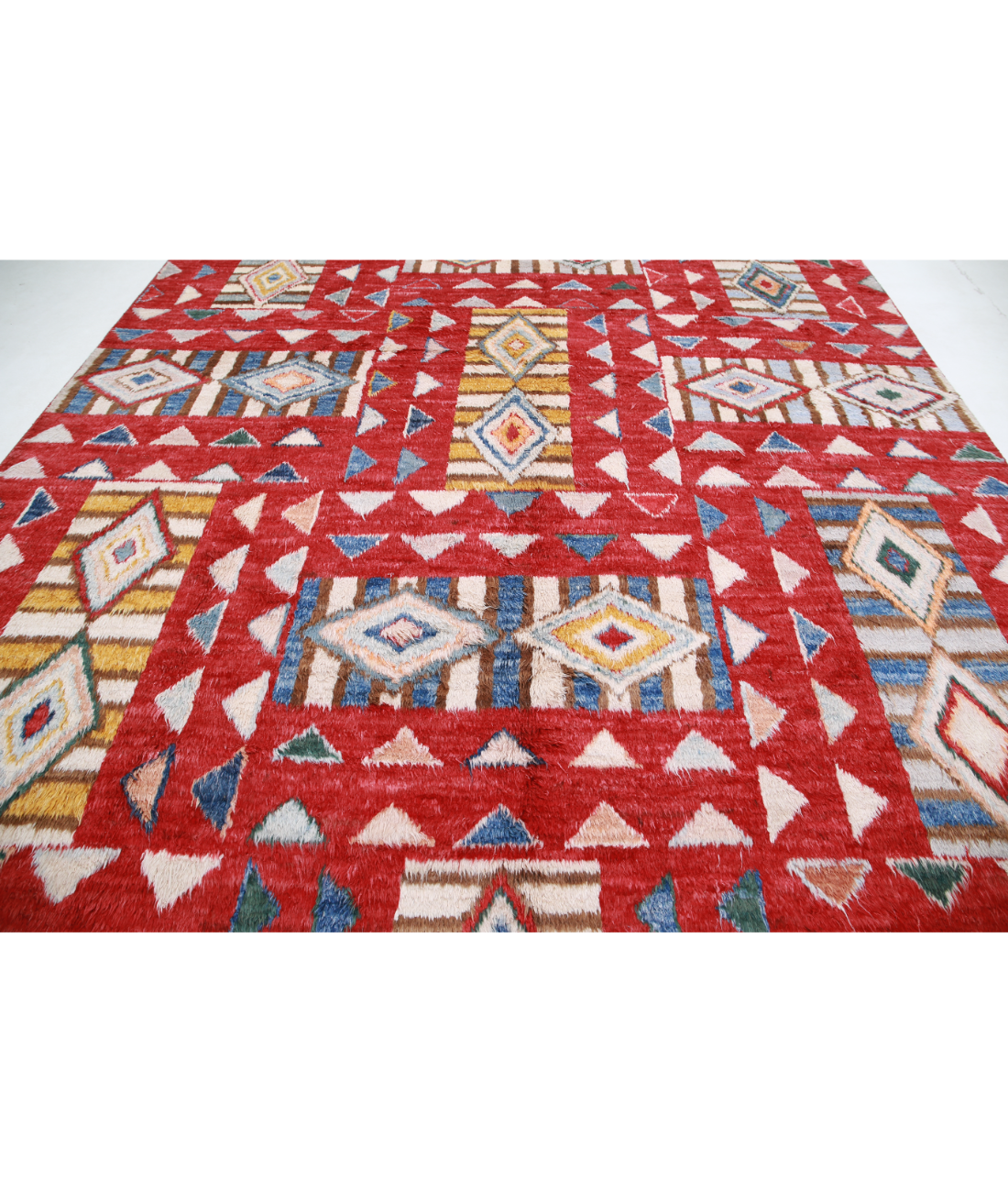 Moroccan 10'6'' X 13'9'' Hand-Knotted Wool Rug 10'6'' x 13'9'' (315 X 413) / Red / Ivory