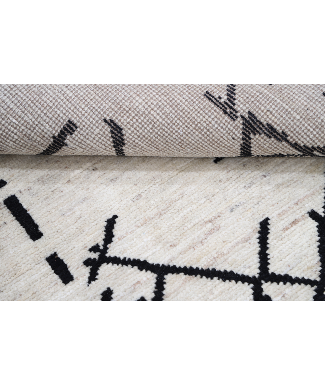 Hand Knotted Moroccan Wool Rug 5' 10" X 9' 4" 5' 10" X 9' 4" (178 X 284) / Ivory / Ivory