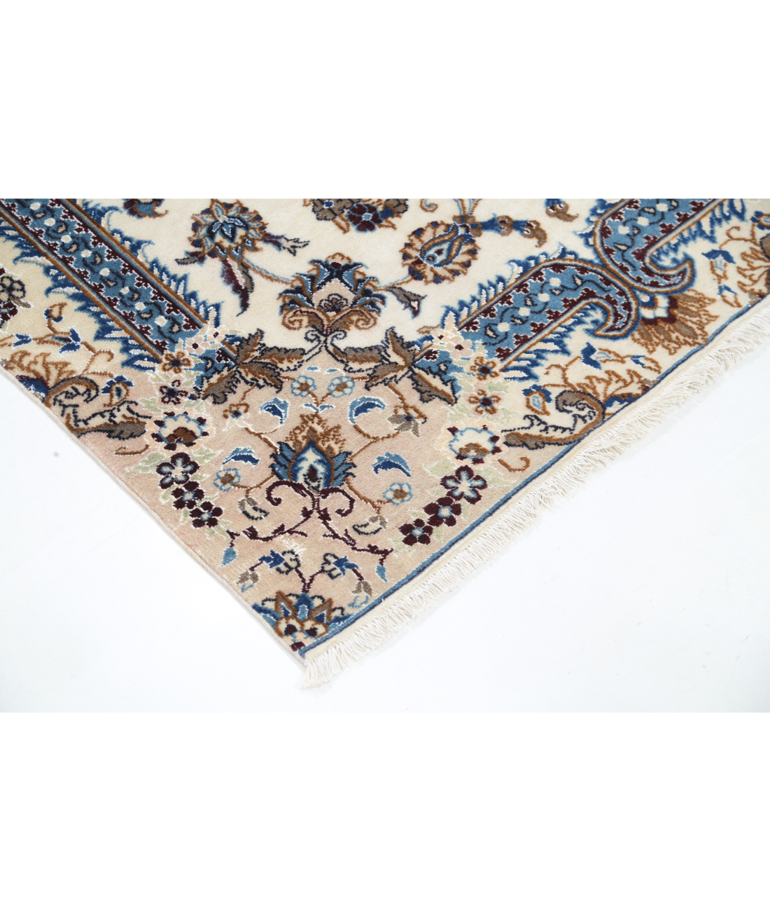 Hand Knotted Nain Wool & Silk Rug 3' 5" X 4' 10" 3' 5" X 4' 10" (104 X 147) / Ivory / Blue