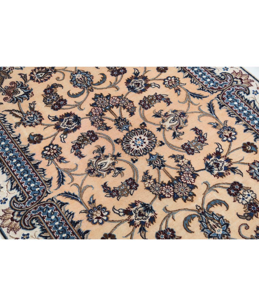 Hand Knotted Nain Wool & Silk Rug 3' 7" X 5' 2" 3' 7" X 5' 2" (109 X 158) / Peach / Ivory