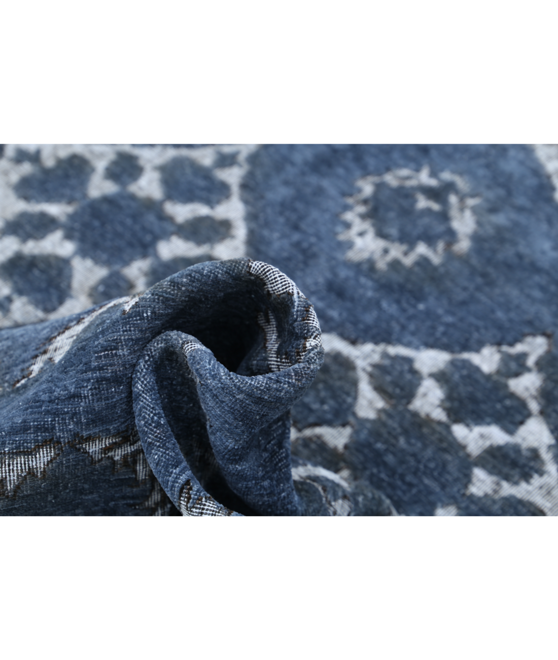 Onyx 7'8'' X 9'7'' Hand-Knotted Wool Rug 7'8'' x 9'7'' (230 X 288) / Grey / Grey