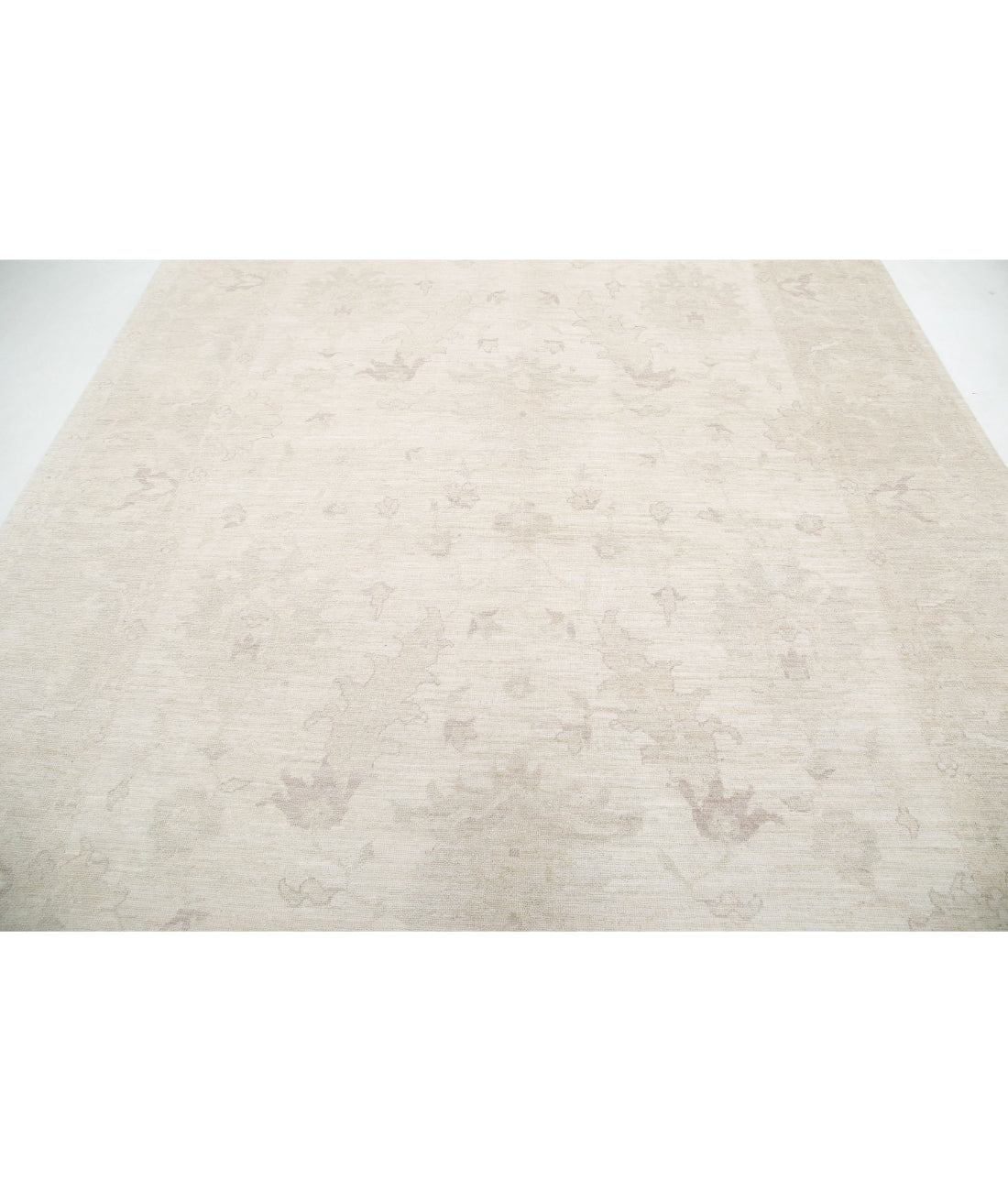 Oushak 8'8'' X 11'8'' Hand-Knotted Wool Rug 8'8'' x 11'8'' (260 X 350) / Ivory / Taupe