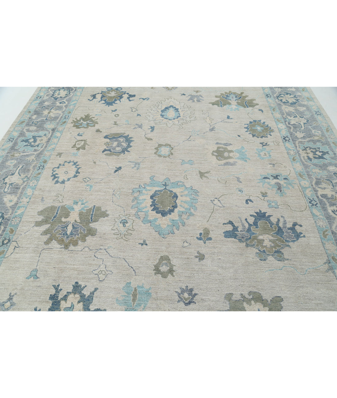 Oushak 9'1'' X 11'9'' Hand-Knotted Wool Rug 9'1'' x 11'9'' (273 X 353) / Silver / Grey